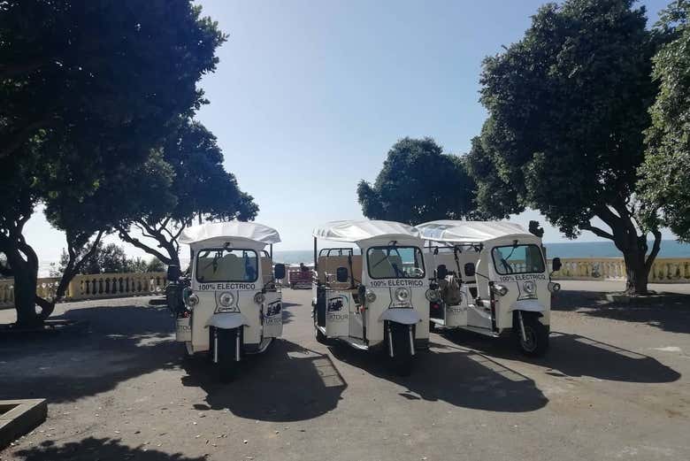 Profitez d'une balade en tuk-tuk à Porto !